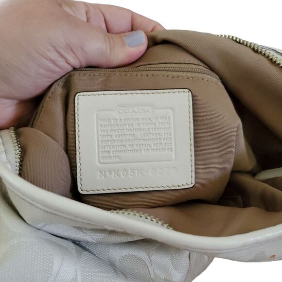 Authentic Vintage Coach purse - Picture 3 of 6